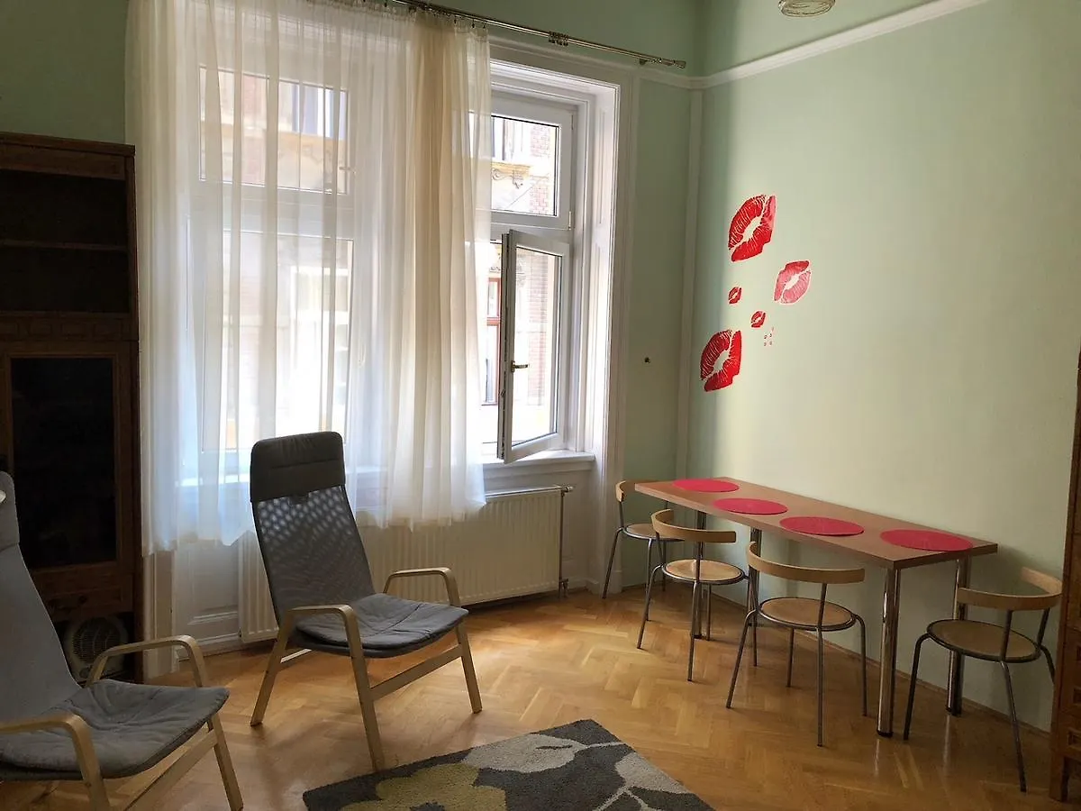 Summer Place Budapest Apartamento